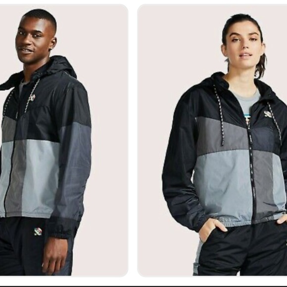 Peloton Mesh Sweatsuit - Picture 3 of 7